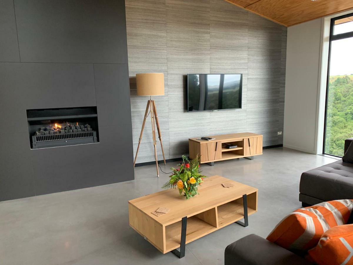 Secluded Getaway Villa Oamaru Exterior photo